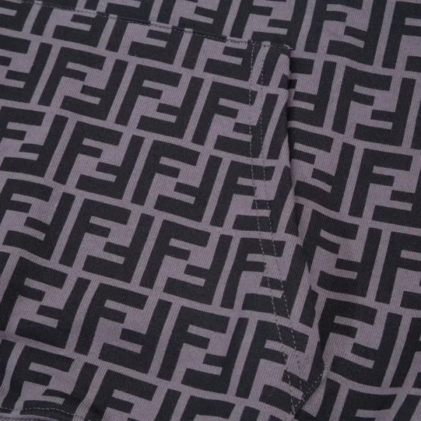 【2026】【FENDI 公式旗艦店】フェンディパーカー スウェット ご好評に付き再入荷! 【2026】【FENDI 公式旗艦店】フェンディパーカー スウェット ご好評に付き再入荷!