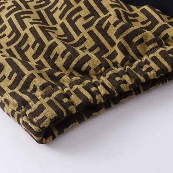 【2026】【FENDI 公式旗艦店】フェンディパーカー スウェット ご好評に付き再入荷! 【2026】【FENDI 公式旗艦店】フェンディパーカー スウェット ご好評に付き再入荷!
