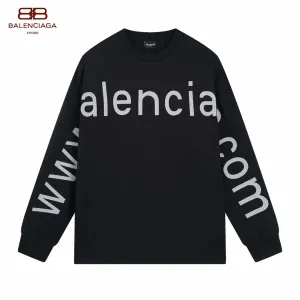 【2026】【BALENCIAGA 公式旗艦店】バレンシアガ 丸首の衛衣スウェット ご好評に付き再入荷! 【2026】【BALENCIAGA 公式旗艦店】バレンシアガ 丸首の衛衣スウェット ご好評に付き再入荷!