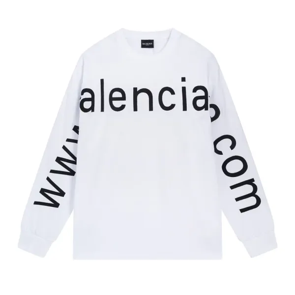 【2026】【BALENCIAGA 公式旗艦店】バレンシアガ 丸首の衛衣スウェット ご好評に付き再入荷! 【2026】【BALENCIAGA 公式旗艦店】バレンシアガ 丸首の衛衣スウェット ご好評に付き再入荷!