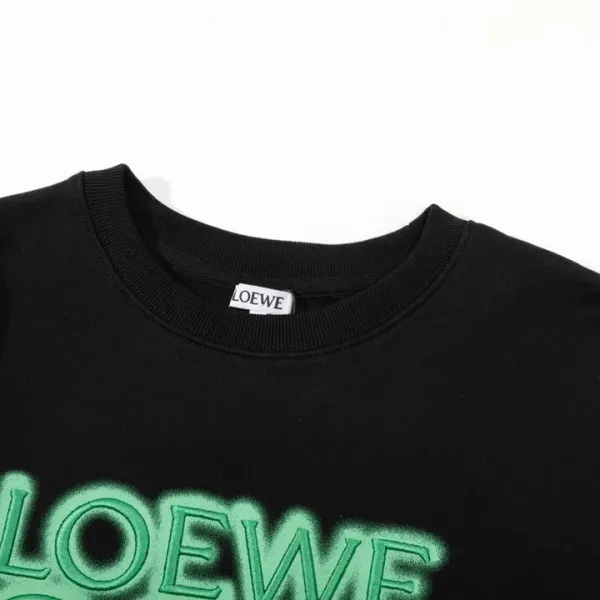 【2026】【LOEWE 公式旗艦店】ロエベ 丸首の衛衣 ご好評に付き再入荷! 【2026】【LOEWE 公式旗艦店】ロエベ 丸首の衛衣 ご好評に付き再入荷!