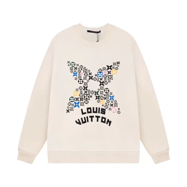 【2026】【LOUIS VUITTON 公式旗艦店】ルイヴィトン 丸首の衛衣 ご好評に付き再入荷! 【2026】【LOUIS VUITTON 公式旗艦店】ルイヴィトン 丸首の衛衣 ご好評に付き再入荷!