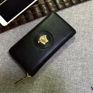 【2026】【VERSACE 公式旗艦店】ヴェルサーチ 財布 当日出荷 好評に付き再入荷!19*10*2.5CM 【2026】【VERSACE 公式旗艦店】ヴェルサーチ 財布 当日出荷 好評に付き再入荷!19*10*2.5CM