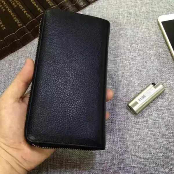 【2026】【VERSACE 公式旗艦店】ヴェルサーチ 財布 当日出荷 好評に付き再入荷!19*10*2.5CM 【2026】【VERSACE 公式旗艦店】ヴェルサーチ 財布 当日出荷 好評に付き再入荷!19*10*2.5CM