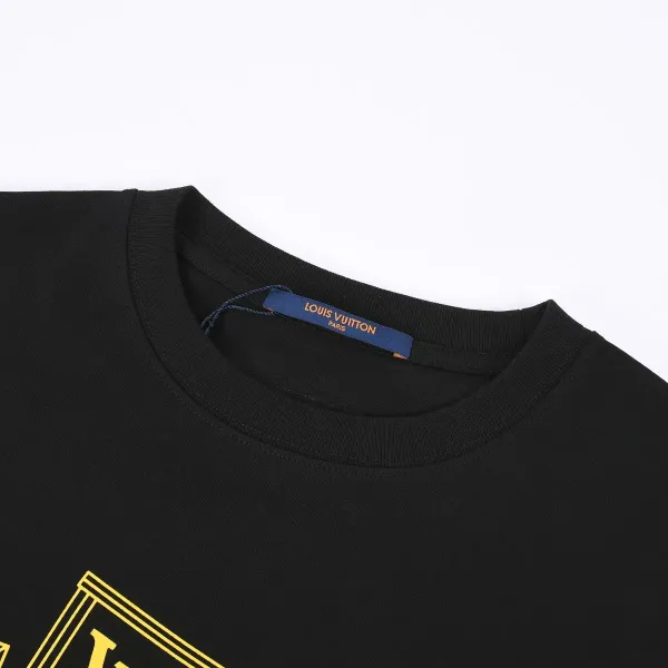 【2026】LV【LOUIS VUITTON 公式旗艦店】 ルイヴィトン Tシャツ ご好評に付き再入荷! 【2026】LV【LOUIS VUITTON 公式旗艦店】 ルイヴィトン Tシャツ ご好評に付き再入荷!