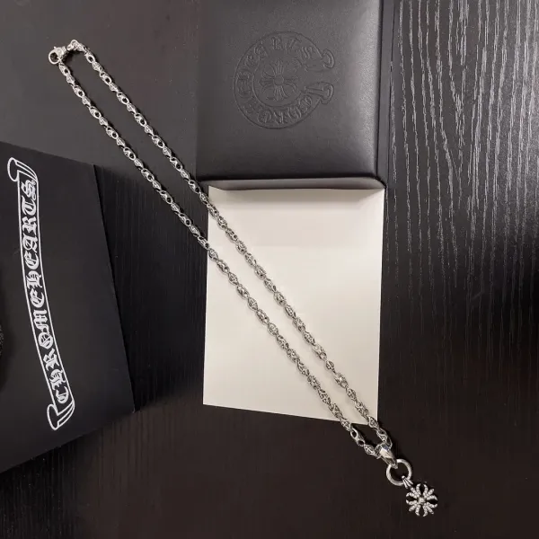 【2026】【CHROME HEARTS 】ネックレス、新しいネックレス万能シンプルファッションオーナメント 【2026】【CHROME HEARTS 】ネックレス、新しいネックレス万能シンプルファッションオーナメント