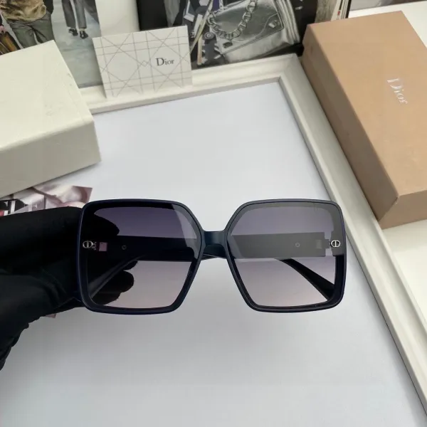 【2026】DIOR(ディオール) サングラス