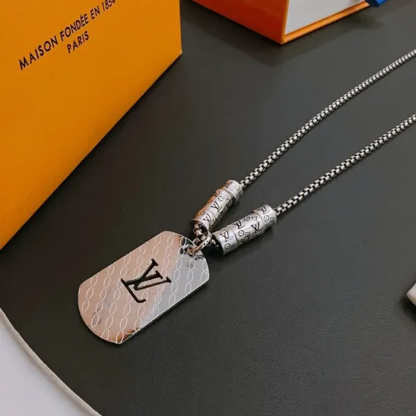 【2026】【LOUIS VUITTON】ネックレス、新しいネックレス万能シンプルファッションオーナメント