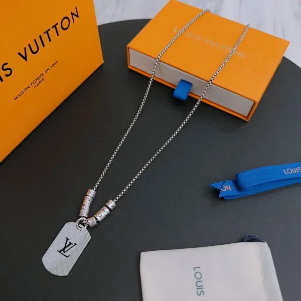 【2026】【LOUIS VUITTON】ネックレス、新しいネックレス万能シンプルファッションオーナメント
