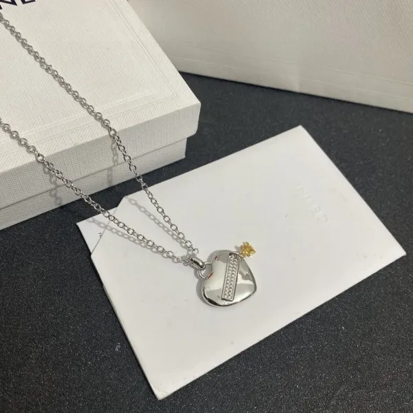 【2026】【CELINE】ネックレス、新しいネックレス万能シンプルファッションオーナメント 【2026】【CELINE】ネックレス、新しいネックレス万能シンプルファッションオーナメント
