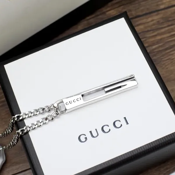 【2026】【GUCCI】ネックレス、新しいネックレス万能シンプルファッションオーナメント 【2026】【GUCCI】ネックレス、新しいネックレス万能シンプルファッションオーナメント