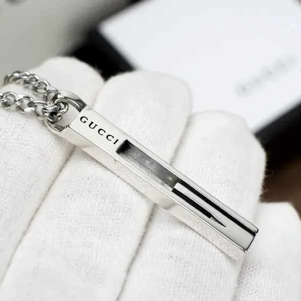【2026】【GUCCI】ネックレス、新しいネックレス万能シンプルファッションオーナメント 【2026】【GUCCI】ネックレス、新しいネックレス万能シンプルファッションオーナメント