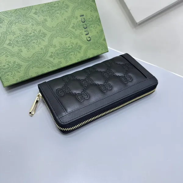 【2026】【GUCCI 公式旗艦店】グッチ 財布 当日出荷 好評に付き再入荷!19*10CM 【2026】【GUCCI 公式旗艦店】グッチ 財布 当日出荷 好評に付き再入荷!19*10CM
