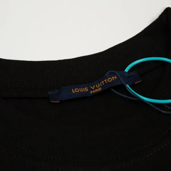【2026】LV【LOUIS VUITTON 公式旗艦店】ルイヴィトン バレンシアガ Tシャツ ご好評に付き再入荷! 【2026】LV【LOUIS VUITTON 公式旗艦店】ルイヴィトン バレンシアガ Tシャツ ご好評に付き再入荷!