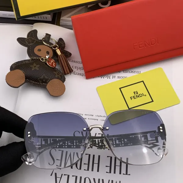 【2026】FENDI(フェンディ ) サングラス