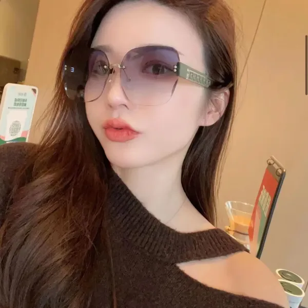 【2026】FENDI(フェンディ ) サングラス