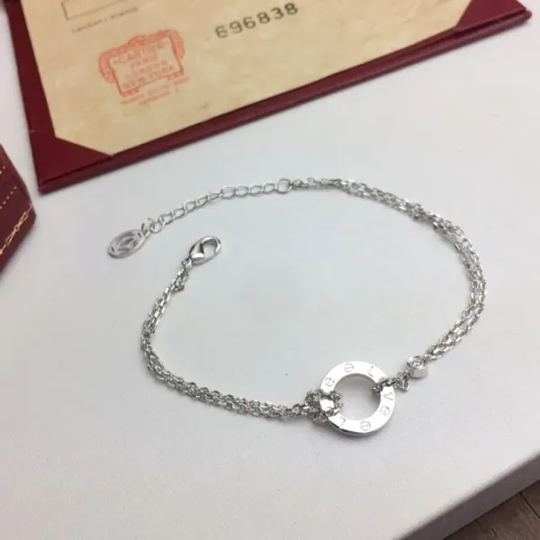 【2026】【CARTIER】ブレスレット、ファッションシンプルなスタイル 【2026】【CARTIER】ブレスレット、ファッションシンプルなスタイル