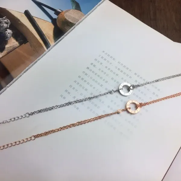 【2026】【CARTIER】ブレスレット、ファッションシンプルなスタイル 【2026】【CARTIER】ブレスレット、ファッションシンプルなスタイル