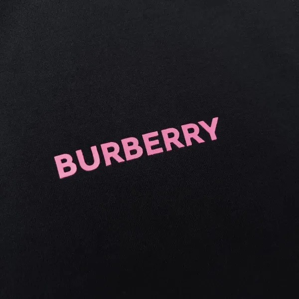 【2026】【BURBERRY 公式旗艦店】バーバリー Tシャツ ご好評に付き再入荷! 【2026】【BURBERRY 公式旗艦店】バーバリー Tシャツ ご好評に付き再入荷!