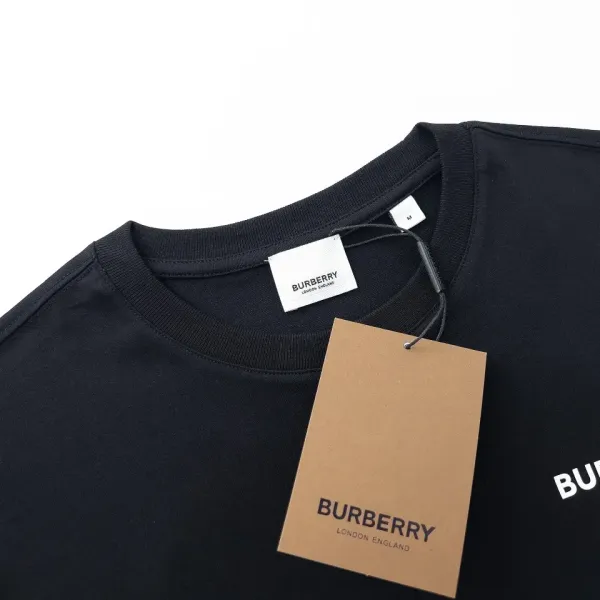 【2026】【BURBERRY 公式旗艦店】バーバリー   Tシャツ ご好評に付き再入荷！