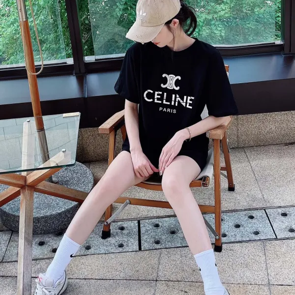 【2026】【CELINE 公式旗艦店】セリーヌ Tシャツ ご好評に付き再入荷! 【2026】【CELINE 公式旗艦店】セリーヌ Tシャツ ご好評に付き再入荷!