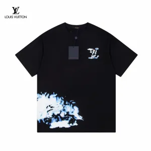 【2026】LV【LOUIS VUITTON 公式旗艦店】 ルイヴィトン Tシャツ ご好評に付き再入荷! 【2026】LV【LOUIS VUITTON 公式旗艦店】 ルイヴィトン Tシャツ ご好評に付き再入荷!