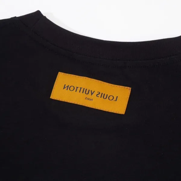 【2026】LV【LOUIS VUITTON 公式旗艦店】 ルイヴィトン Tシャツ ご好評に付き再入荷! 【2026】LV【LOUIS VUITTON 公式旗艦店】 ルイヴィトン Tシャツ ご好評に付き再入荷!