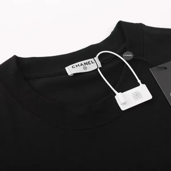【2026】【CHANEL 公式旗艦店】シャネル Tシャツ ご好評に付き再入荷! 【2026】【CHANEL 公式旗艦店】シャネル Tシャツ ご好評に付き再入荷!