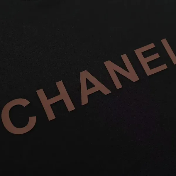 【2026】【CHANEL 公式旗艦店】シャネル Tシャツ ご好評に付き再入荷! 【2026】【CHANEL 公式旗艦店】シャネル Tシャツ ご好評に付き再入荷!