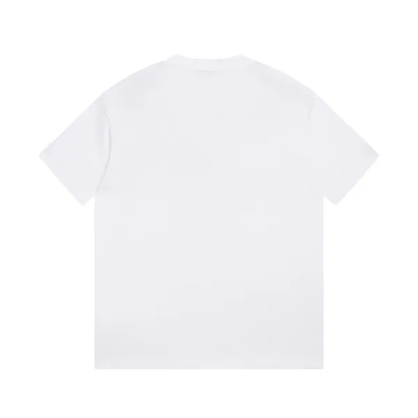 【2026】【GUCCI 公式旗艦店】クッチ   Tシャツ ご好評に付き再入荷！