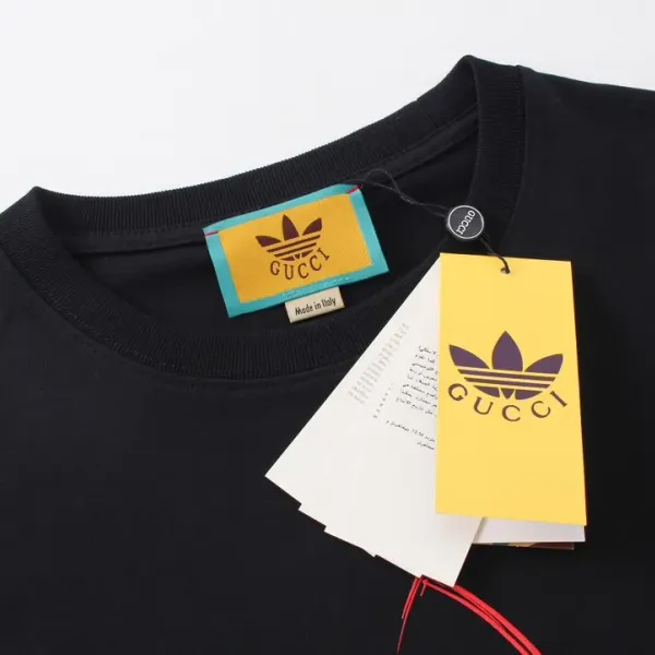 【2026】【GUCCI 公式旗艦店】クッチ   Tシャツ ご好評に付き再入荷！