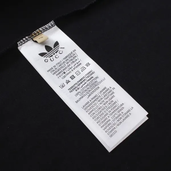 【2026】【GUCCI 公式旗艦店】クッチ   Tシャツ ご好評に付き再入荷！