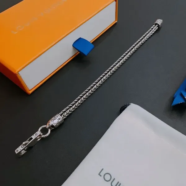 【2026】【LOUIS VUITTON】ブレスレット、ファッションシンプルなスタイル