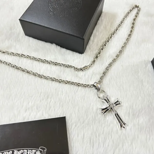 【2026】【CHROME HEARTS 】ネックレス、新しいネックレス万能シンプルファッションオーナメント 【2026】【CHROME HEARTS 】ネックレス、新しいネックレス万能シンプルファッションオーナメント