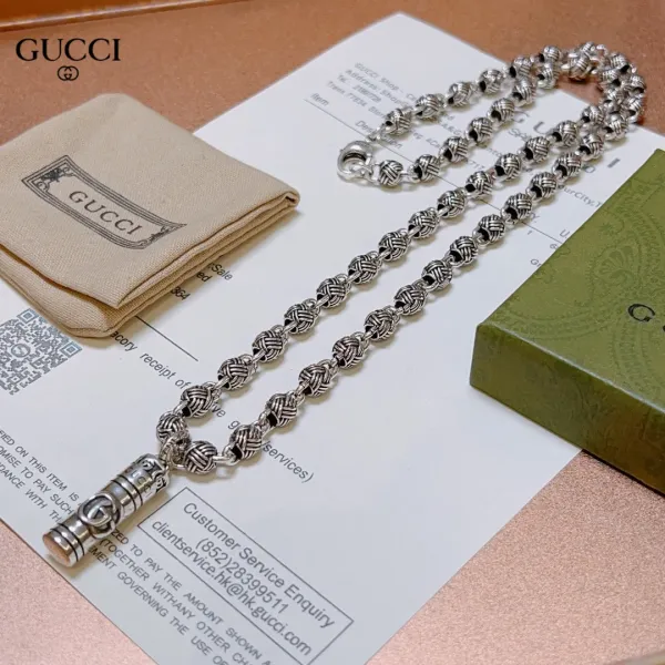 【2026】【GUCCI 】ネックレス、新しいネックレス万能シンプルファッションオーナメント 【2026】【GUCCI 】ネックレス、新しいネックレス万能シンプルファッションオーナメント
