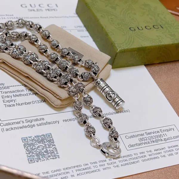【2026】【GUCCI 】ネックレス、新しいネックレス万能シンプルファッションオーナメント 【2026】【GUCCI 】ネックレス、新しいネックレス万能シンプルファッションオーナメント