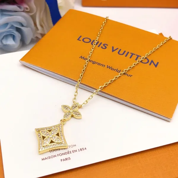 【2026】【LOUIS VUITTON】ネックレス、新しいネックレス万能シンプルファッションオーナメント 【2026】【LOUIS VUITTON】ネックレス、新しいネックレス万能シンプルファッションオーナメント