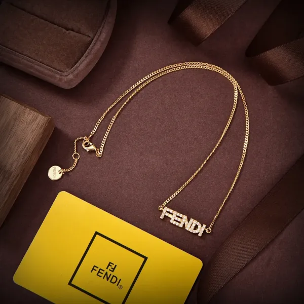 【2026】【FENDI】ネックレス、新しいネックレス万能シンプルファッションオーナメント 【2026】【FENDI】ネックレス、新しいネックレス万能シンプルファッションオーナメント