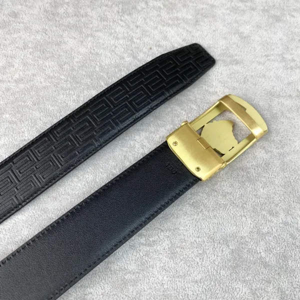 【2026】【VERSACE】(ヴェルサーチ) 3.5cmベルト メンズ 【2026】【VERSACE】(ヴェルサーチ) 3.5cmベルト メンズ