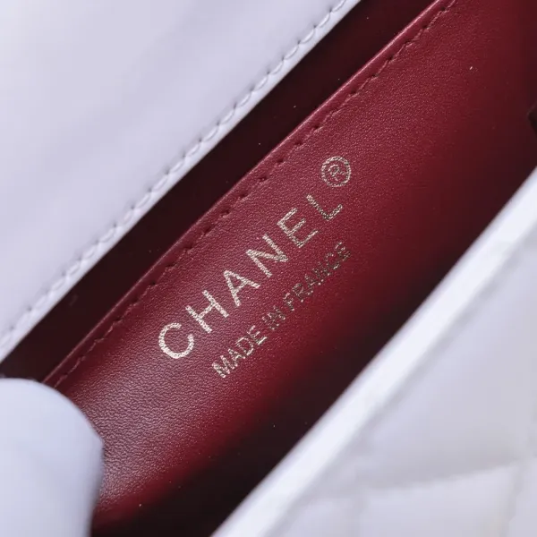 【2026】【CHANEL 公式旗艦店】シャネル ショルダーバッグ 当日出荷 好評に付き再入荷!23*14*8CM 【2026】【CHANEL 公式旗艦店】シャネル ショルダーバッグ 当日出荷 好評に付き再入荷!23*14*8CM