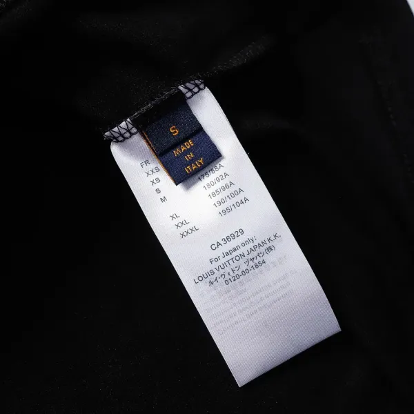 【2026】【LOUIS VUITTON 公式旗艦店】ルイヴィトン  Tシャツ   ご好評に付き再入荷！