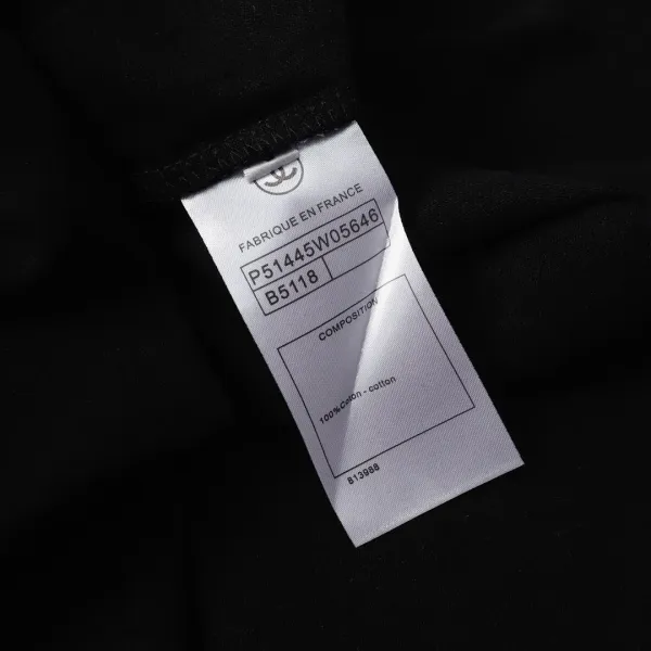 【2026】【CHANEL  公式旗艦店】シャネル    Tシャツご好評に付き再入荷！
