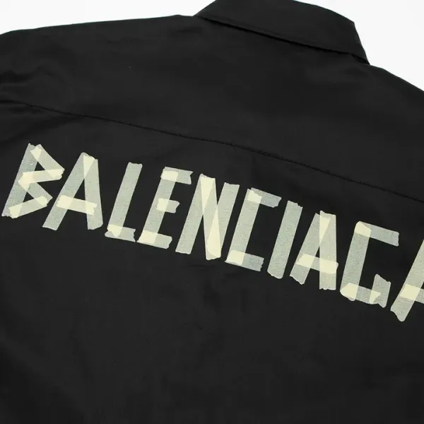 【2026】【BALENCIAGA 公式旗艦店】 バレンシアガ 半袖シャツ ご好評に付き再入荷! 【2026】【BALENCIAGA 公式旗艦店】 バレンシアガ 半袖シャツ ご好評に付き再入荷!