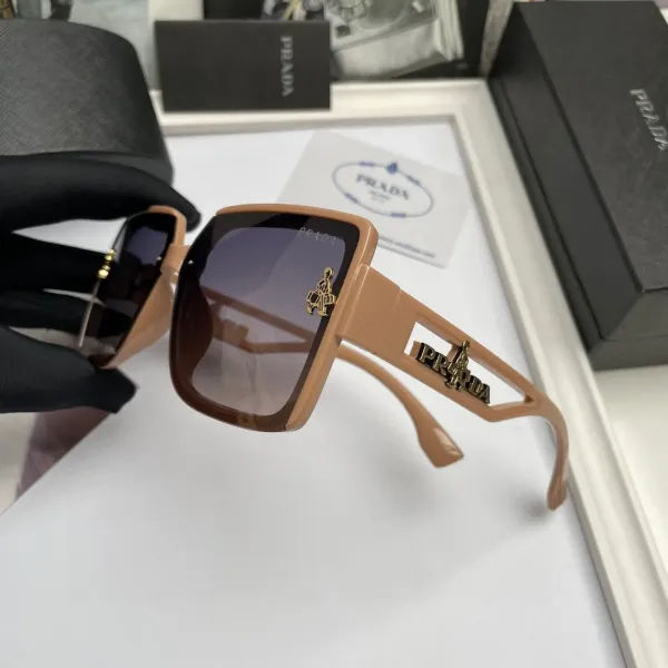 【2026】PRADA(プラダ) サングラス