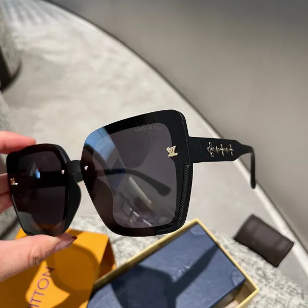 【2026】LOUIS VUITTON( ルイヴィトン) サングラス