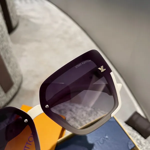 【2026】LOUIS VUITTON( ルイヴィトン) サングラス
