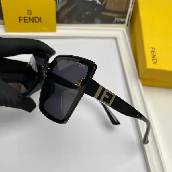 【2026】FENDI(フェンディ ) サングラス