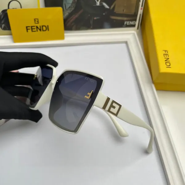 【2026】FENDI(フェンディ ) サングラス
