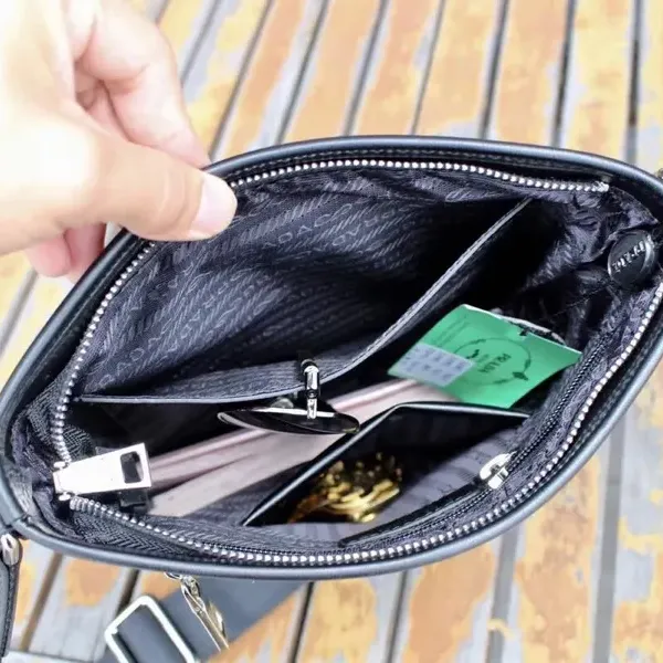 【2026】【PRADA 公式旗艦店】プラダ ショルダーバッグ 当日出荷 好評に付き再入荷25*27*5CM 【2026】【PRADA 公式旗艦店】プラダ ショルダーバッグ 当日出荷 好評に付き再入荷25*27*5CM