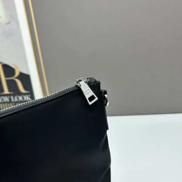 【2026】【PRADA 公式旗艦店】プラダ ハンドバッグ 当日出荷 好評に付き再入荷36*34*13CM 【2026】【PRADA 公式旗艦店】プラダ ハンドバッグ 当日出荷 好評に付き再入荷36*34*13CM